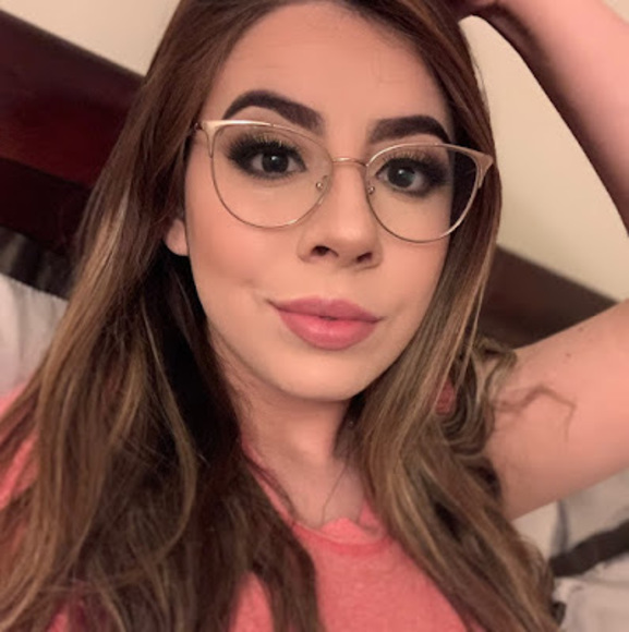 Meet your Posher, Natty - Picture 1 of 1